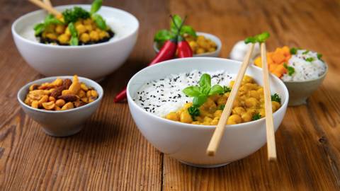 Curry vegano con ceci e zucca